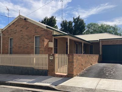 2 Sutherland Street, Geelong