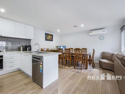 1 Sunshine Court, Hampton Park