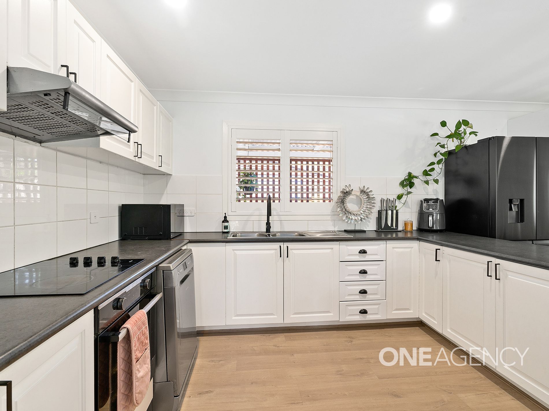 30 The Wool Road, Basin View