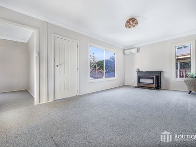 2B Wattle Drive, Doveton