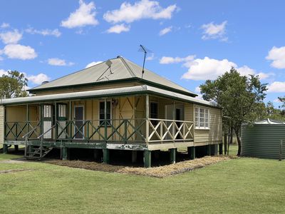 27 Fielding Road, College View