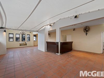 1 / 691 Brunswick Street, New Farm