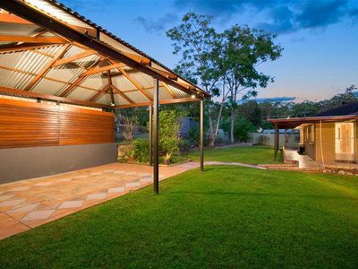 13 Wooraka Street, Rochedale South