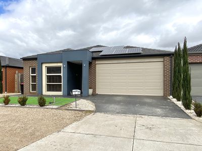 19 Nantha Way, Brookfield