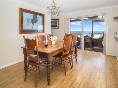 48 Sunset Boulevard, Kianga