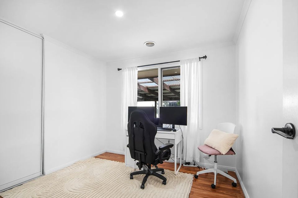 46 Loyola Road, Werribee