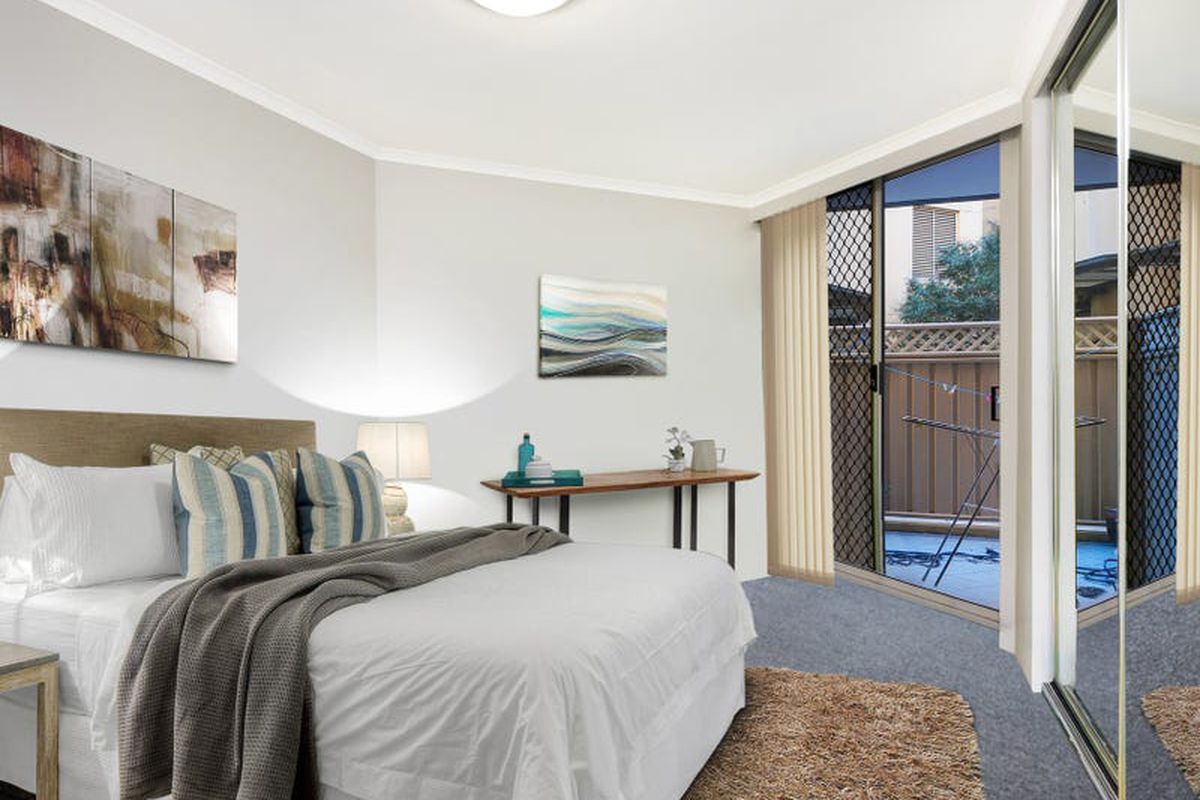 1 / 5-7 Beresford Road, Strathfield