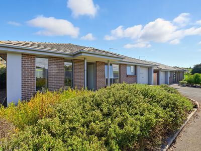 2 / 80 West Church Street, Deloraine