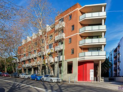 306A / 130 Carillon Avenue, Newtown