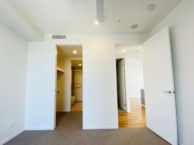 1105 / 18 Duke Street, Kangaroo Point