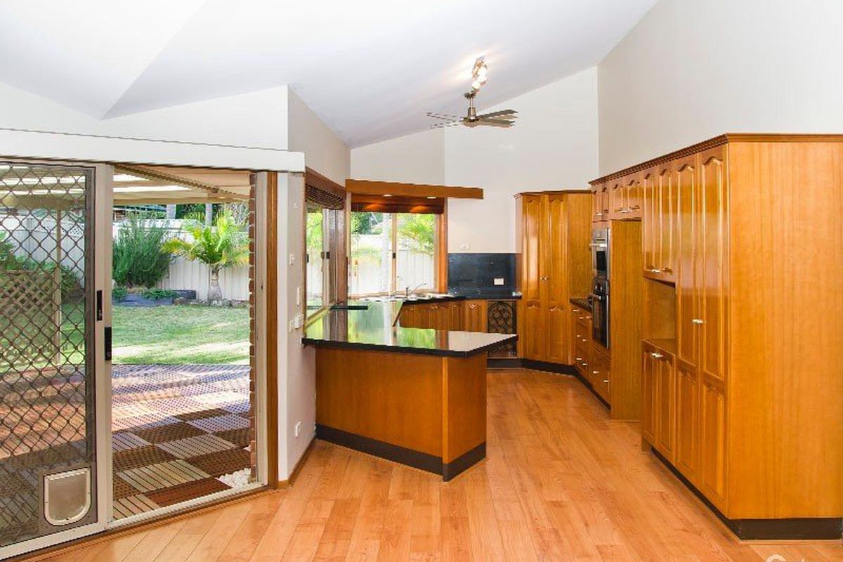27 Jacana Avenue, Narara