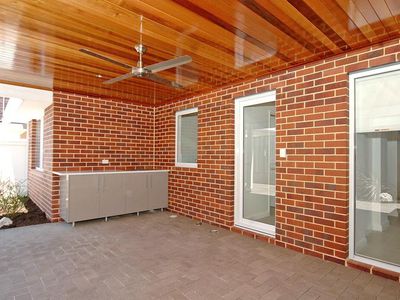 27 Seadrift Street, Yanchep