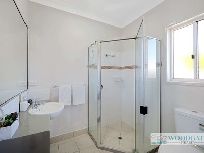 3 Honeyeater Court, Woodgate