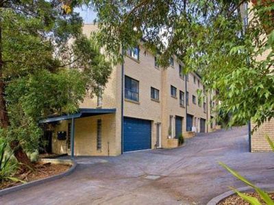 8 / 171-173 Gertrude Street, Gosford