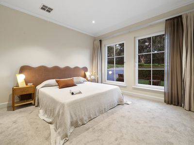 1 The Common, Beaumont