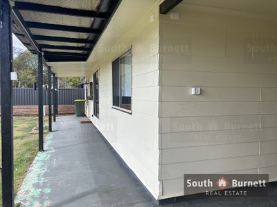 28 Deakin Crescent, Nanango