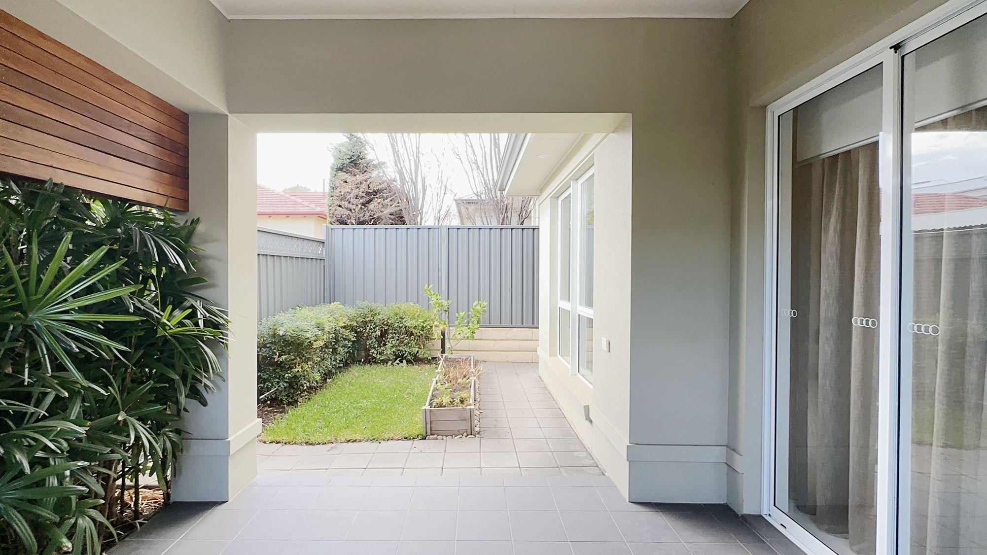 2A Randolph Avenue, Parkside