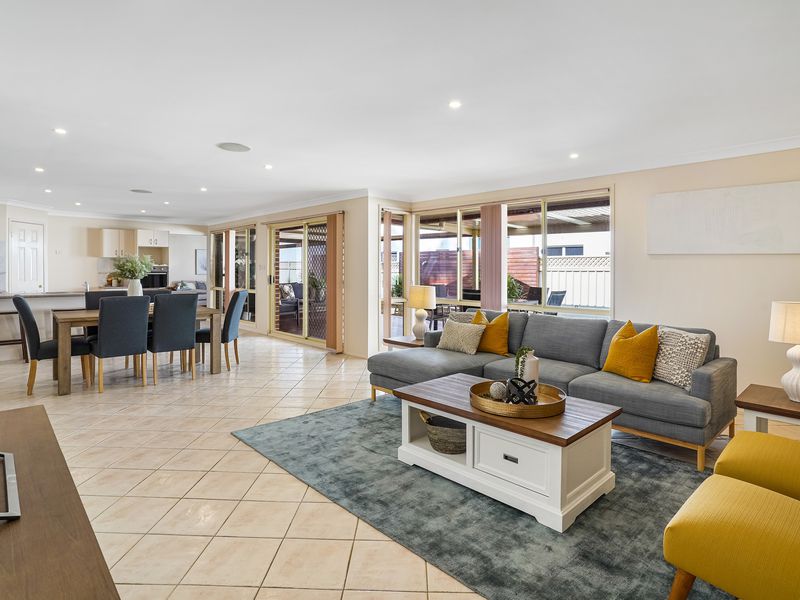 76 Meurants Lane, Glenwood
