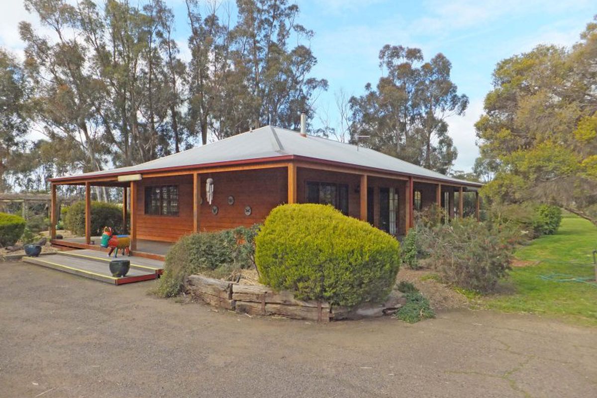 2460 Echuca-Mooroopna Road, St Germains