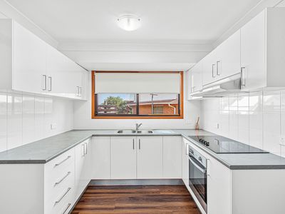 6 Aruda Place, Oak Flats