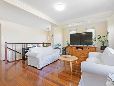 12 Packman Avenue, Rochedale South