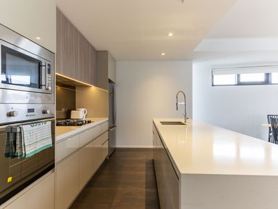 705 / 6 Galloway Street, Mascot