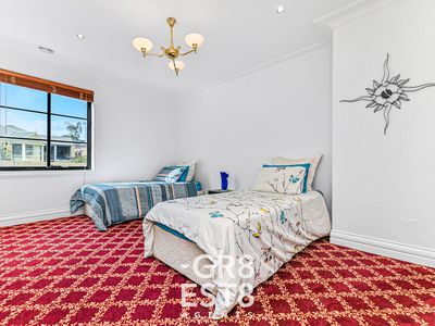 10 Hillcrest Avenue, Narre Warren
