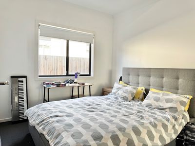 10 Law Court, Wyndham Vale