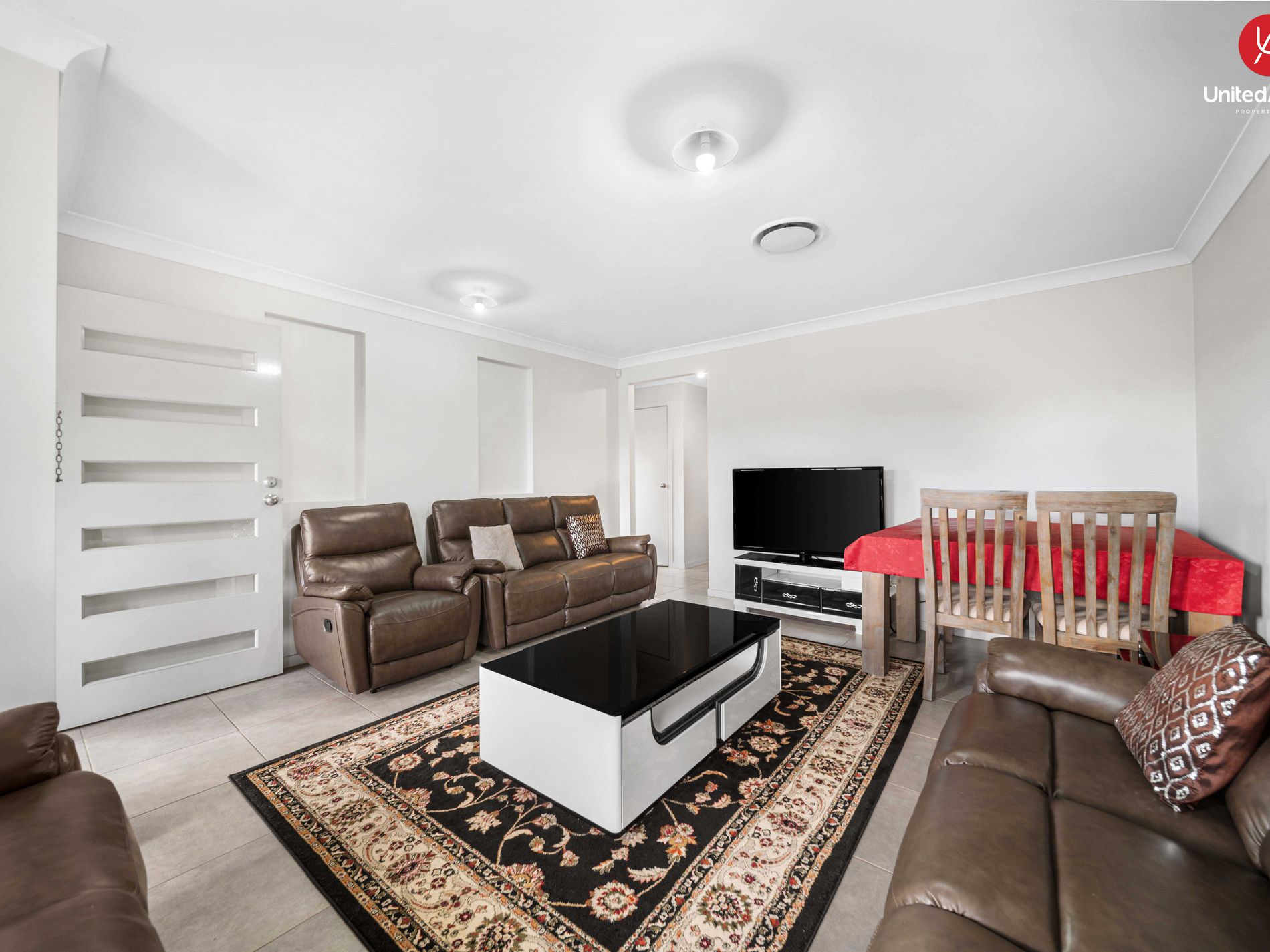 2 Shortbridge Avenue, Middleton Grange