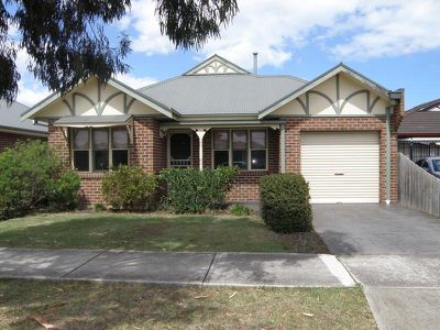 1 / 131 Merton Street, Altona Meadows