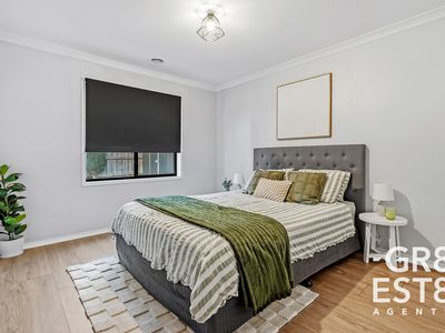 30 Lemon Grove, Cranbourne West