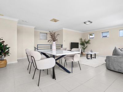 1B Bowra Avenue, Woodlands