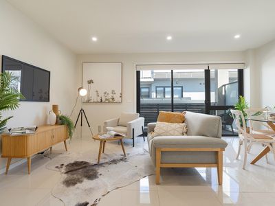 2 / 13 South Street, Hadfield