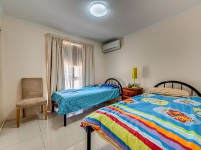 40-48 WOODEND COURT, Park Ridge