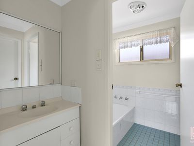 37 Birdwood Drive, Blue Haven