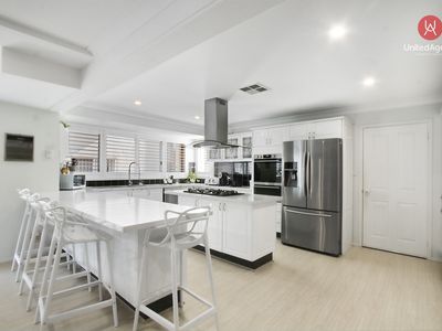 1 Parr Close, Bossley Park