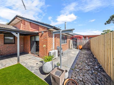 11 Roberts Road, Cranbourne