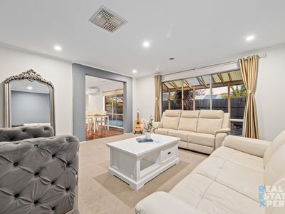 95 The Promenade, Narre Warren South