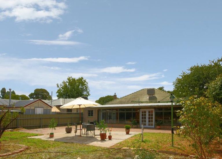 34 Merriton Avenue, St Marys
