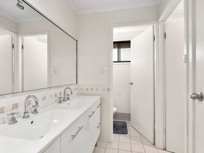 3 Wahroonga Close, St Georges Basin