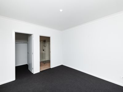 80 Edward Drive, Googong