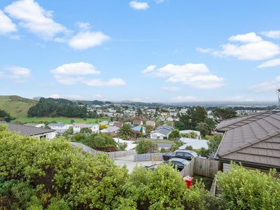 78-80 Waihora Crescent, Waitangirua