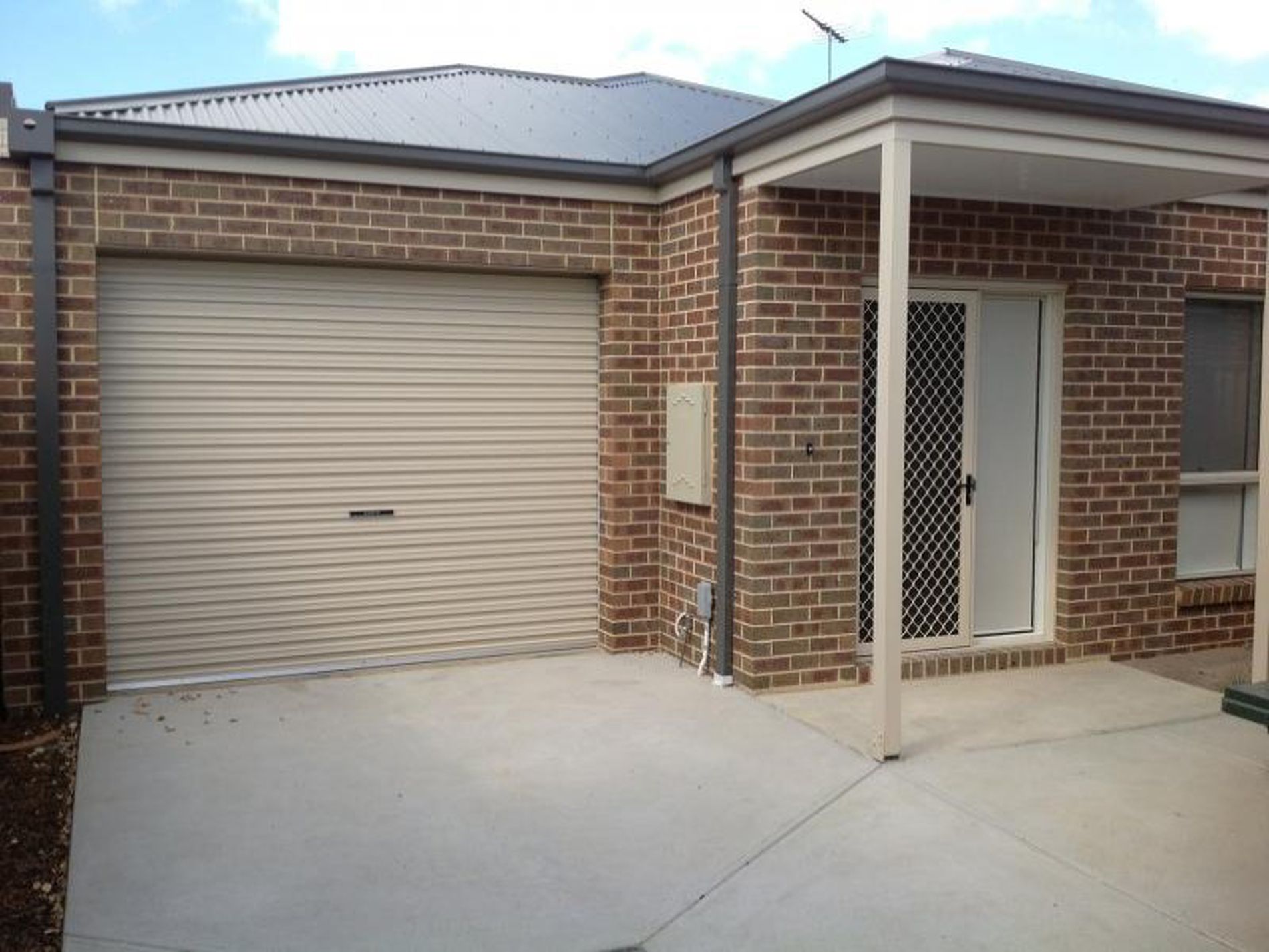 2 / 21 Waiora Avenue, Hamlyn Heights