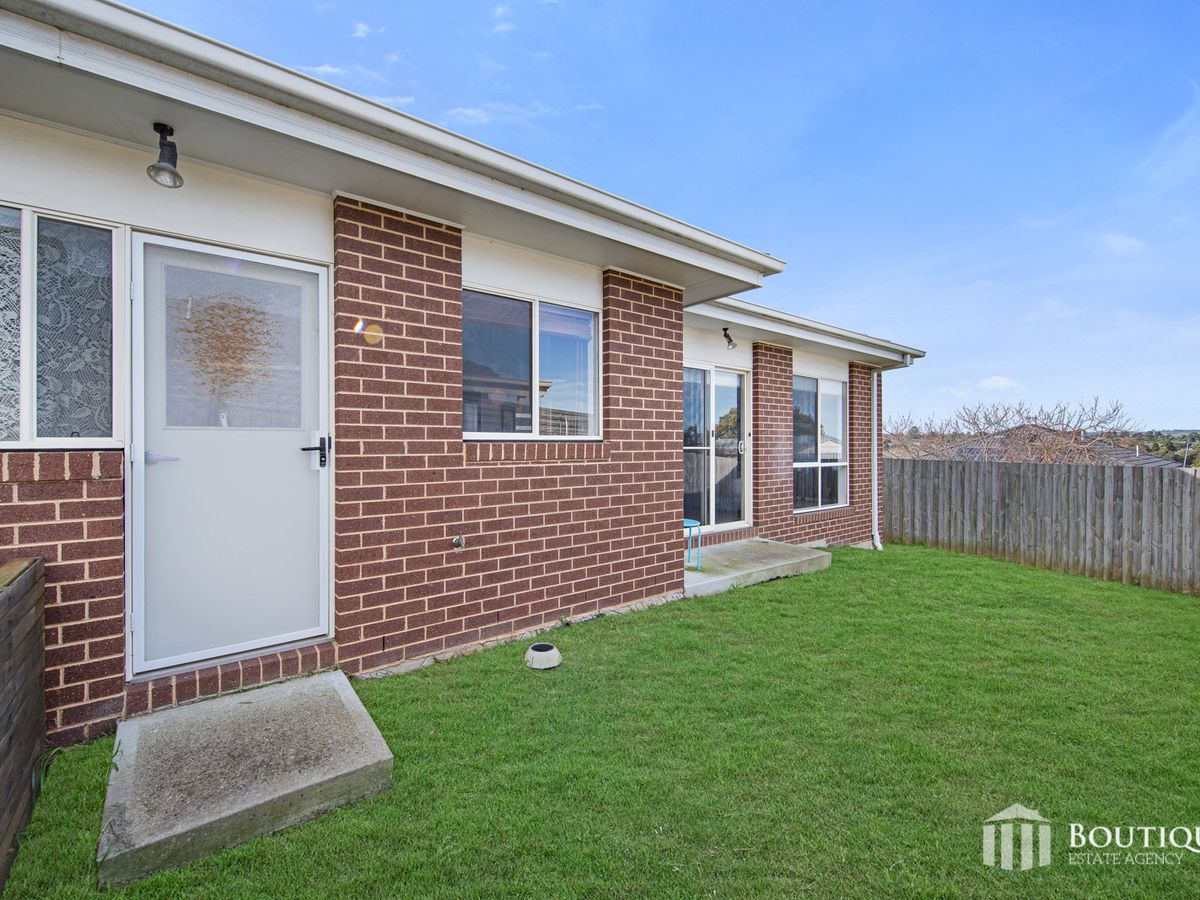 2 / 57 Kidds Road, Doveton