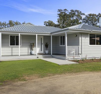 4 River Rd, Murchison