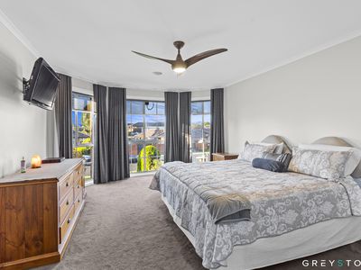 3 Lancaster Court, Greenvale