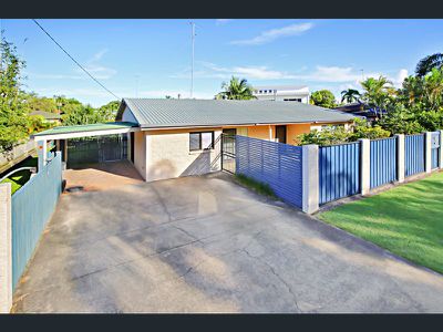 39 Lawrence Street, Mooloolaba