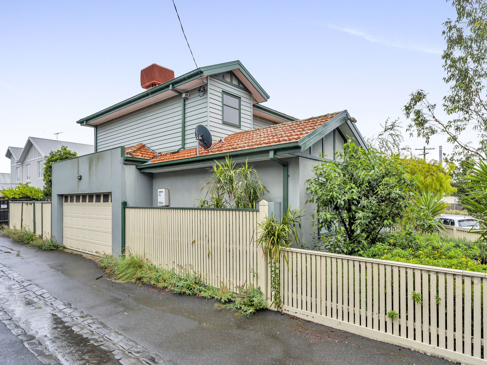 171 Douglas Parade, Williamstown