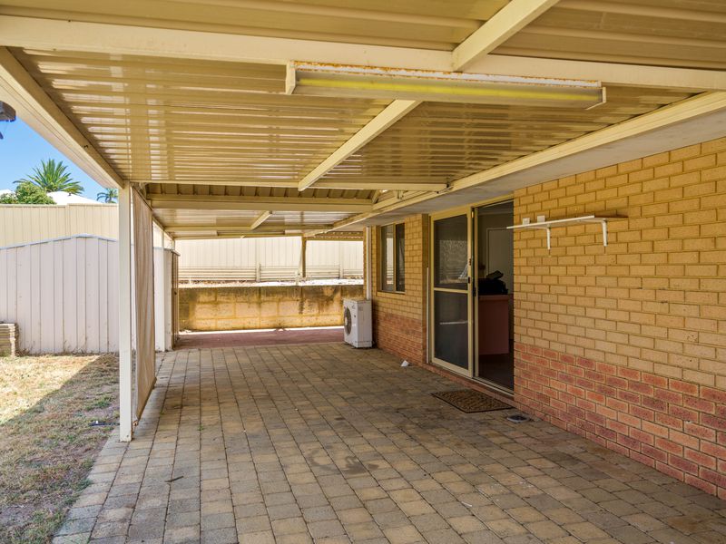 32 Djilba View, Leda