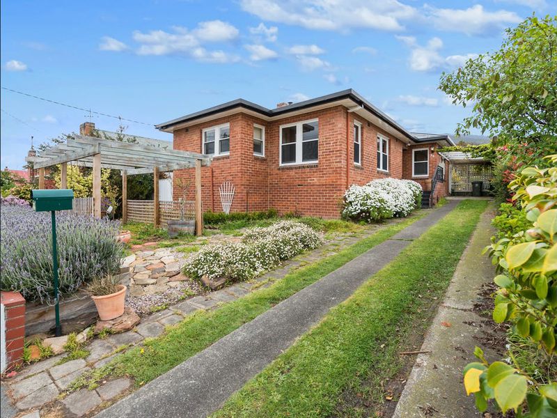 54 Katoomba Crescent, Rosetta